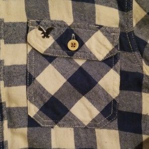 American Eagle Outfitters Shirts - American Eagle men's flannel American Eagle Outfitters Shirts - American Eagle men's flannel